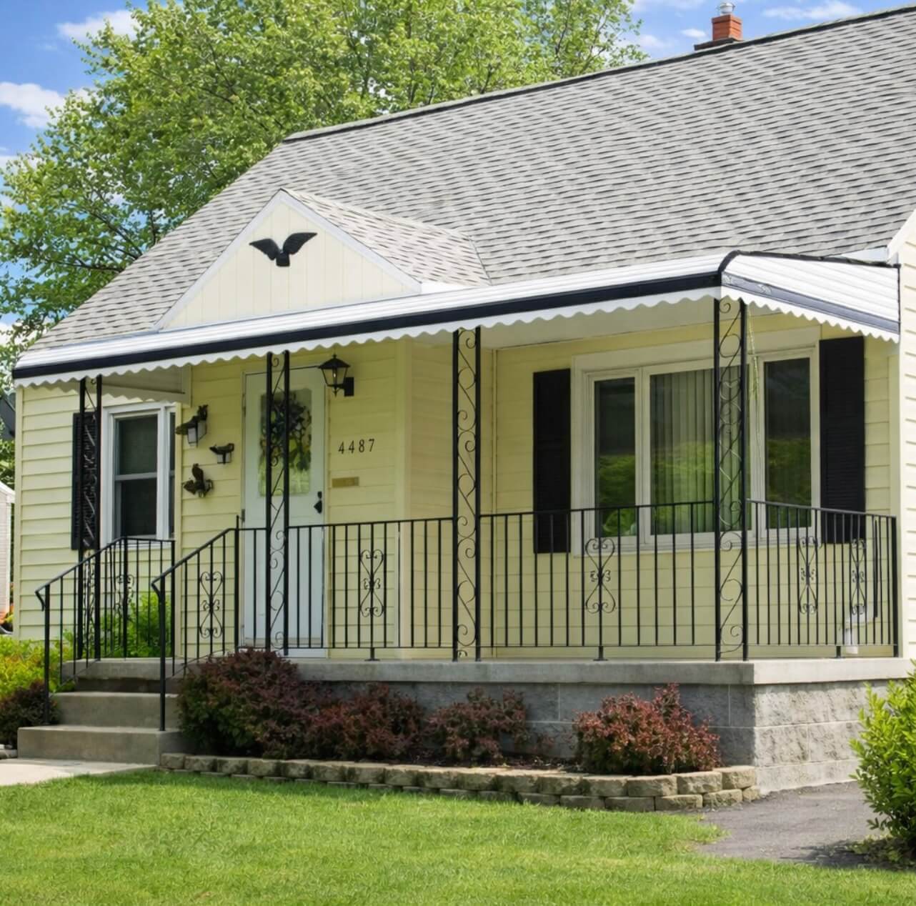 Aluminum Railing Photo 19