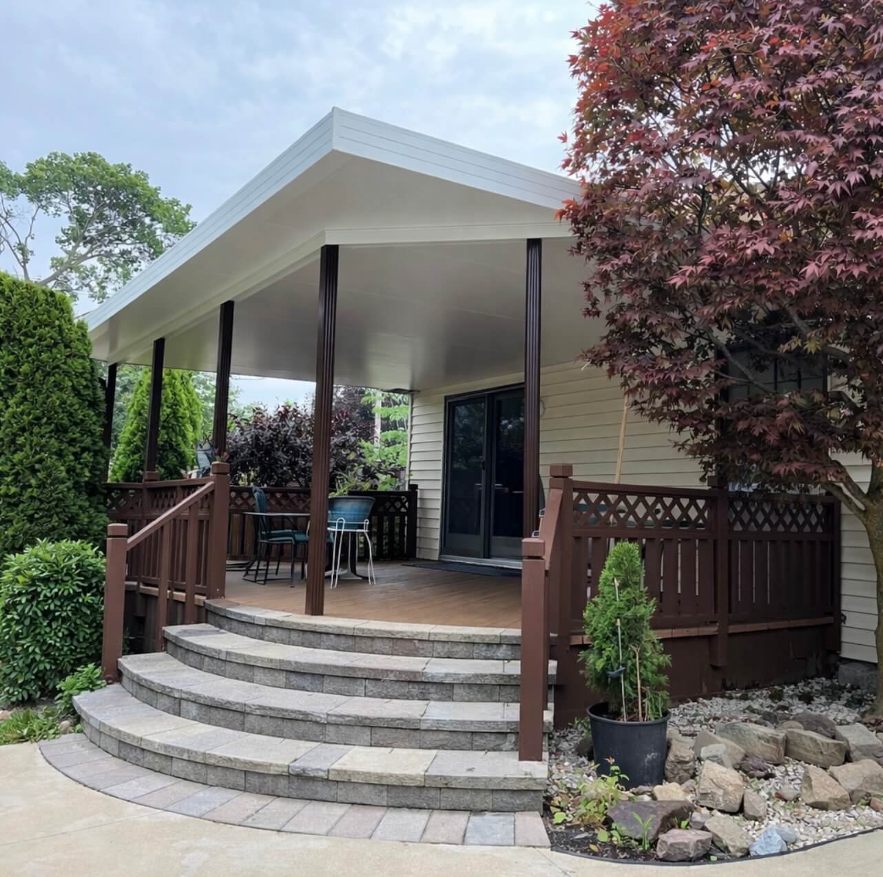 insulated awnings Photo 6